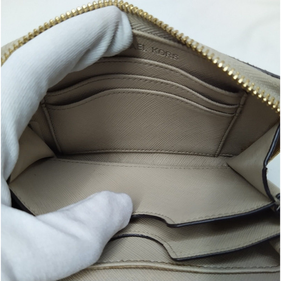 Michael Kors Snakeskin Embossed Leather Zip Around Credit Card Wristlet Wallet - Picture 14 of 16